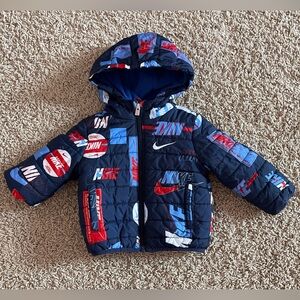 Nike Baby Puffer Jacket Hooded – Size 12M